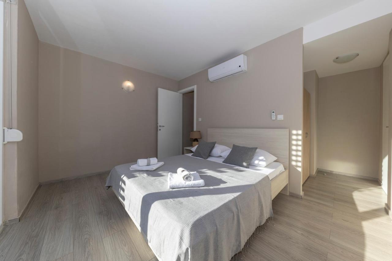 Isola Bella Pag Aparthotel ปอฟเลียนา ภายนอก รูปภาพ